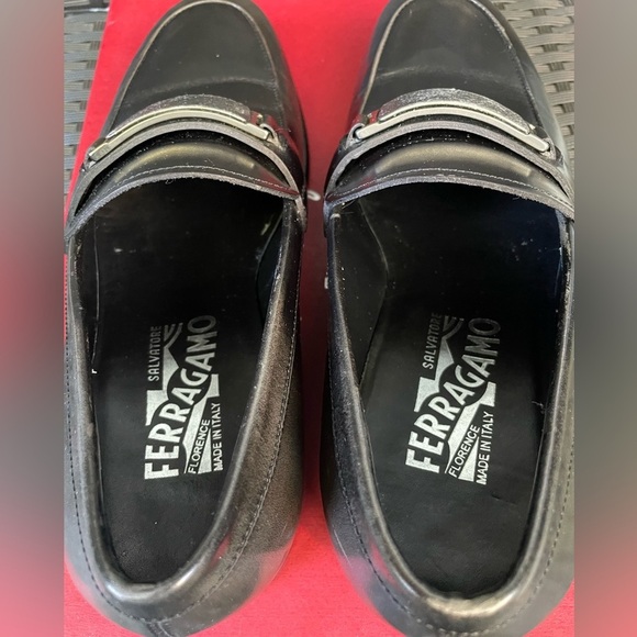 Salvatore Ferragamo Shoes,Salvatore Ferragamo Black Leather Slip-Ons,AUTHENTIC. - Picture 9 of 11